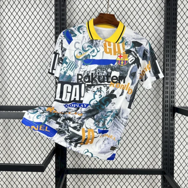 Camisa Barcelona Glory Graffiti Board 2025/26 Torcedor